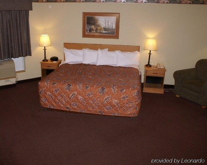 Fossil Creek Hotel & Suites Russell Chambre photo